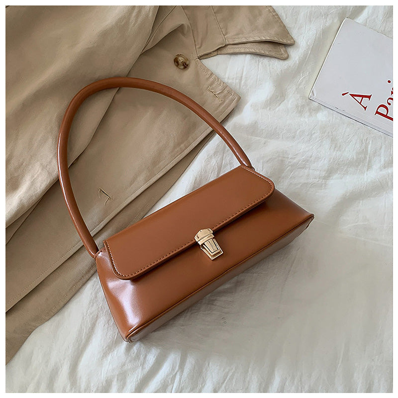 The Hallie Handbag