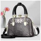 The Cora Handbag