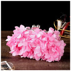 The Amalia Clutch