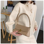 The Hallie Handbag