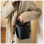 The Flora Handbag