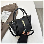 The Clara Handbag