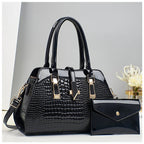The Elizabeth Handbag